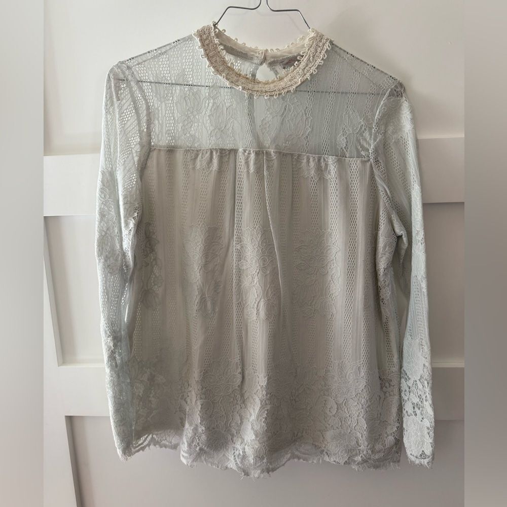 Ulta Pink light blue lace blouse size xl
